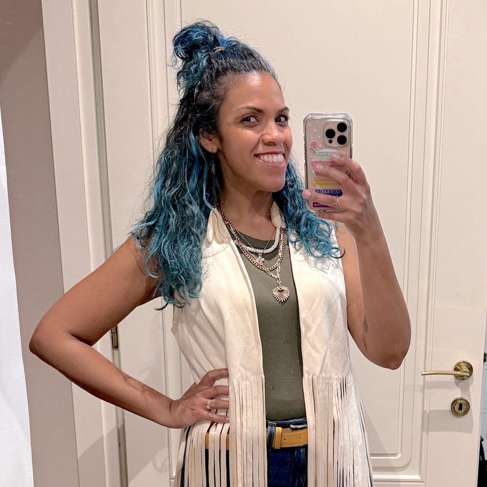Meet your Posher, Dana j.